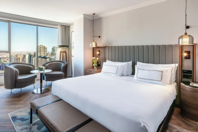 Meliá Valencia - Image 1