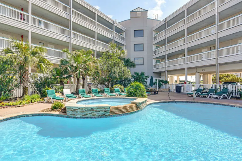 Seawall Breeze One bedroom Condo in Galveston - Image 1