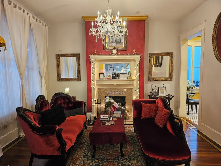 Isetta Inn (Boutique Inn) - Image 1