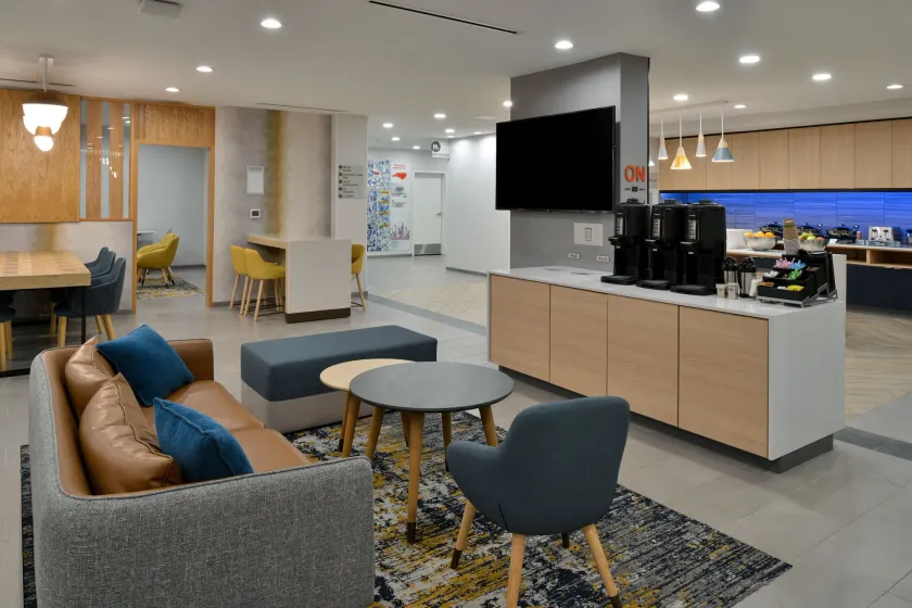 TownePlace Suites by Marriott Asheville Downtown - Image 1