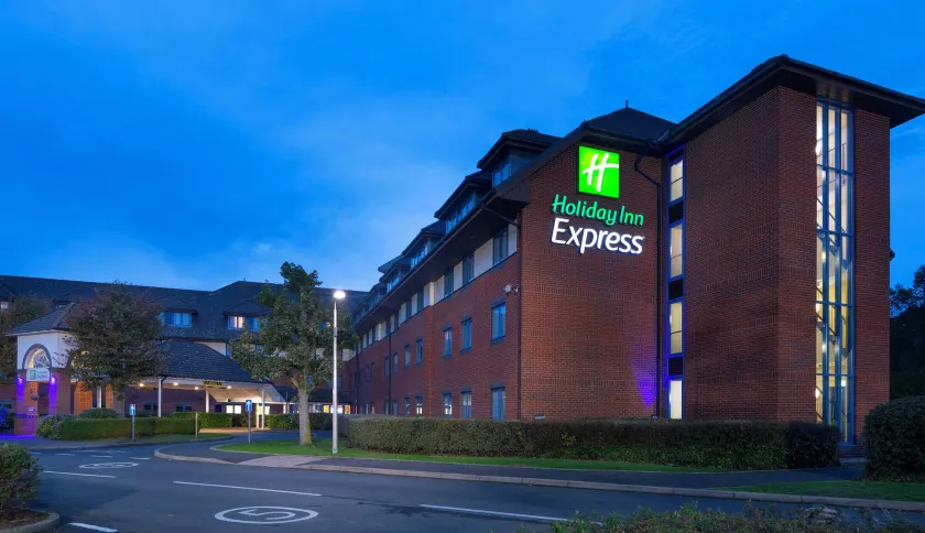 Holiday Inn Express Birmingham Airport NEC by IHG - Image 1