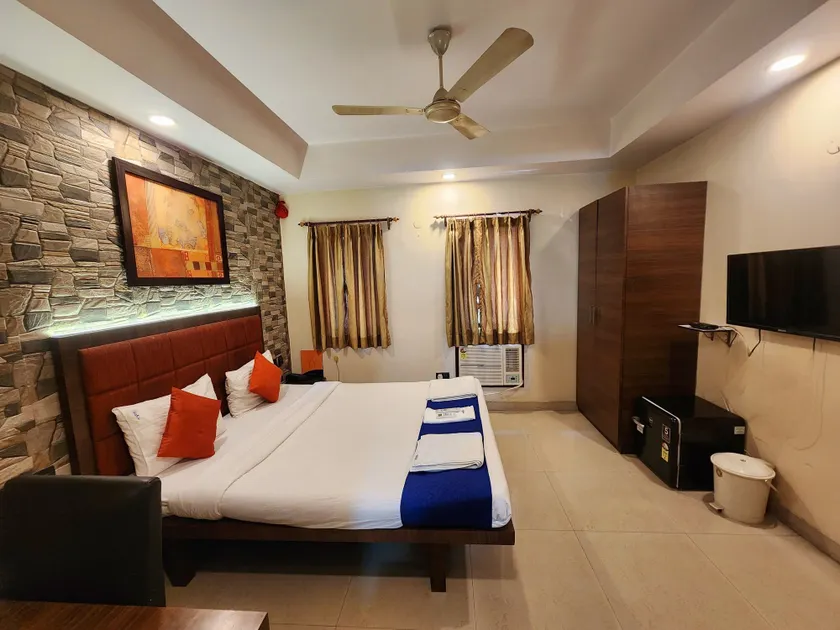 Bhammar's Inn - A Pure Veg - Image 1