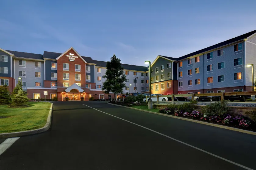 Homewood Suites by Hilton Southington, CT - Image 1