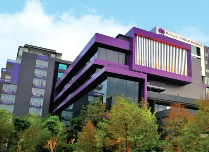 TK Palace Hotel & Convention Bangkok - Image 1