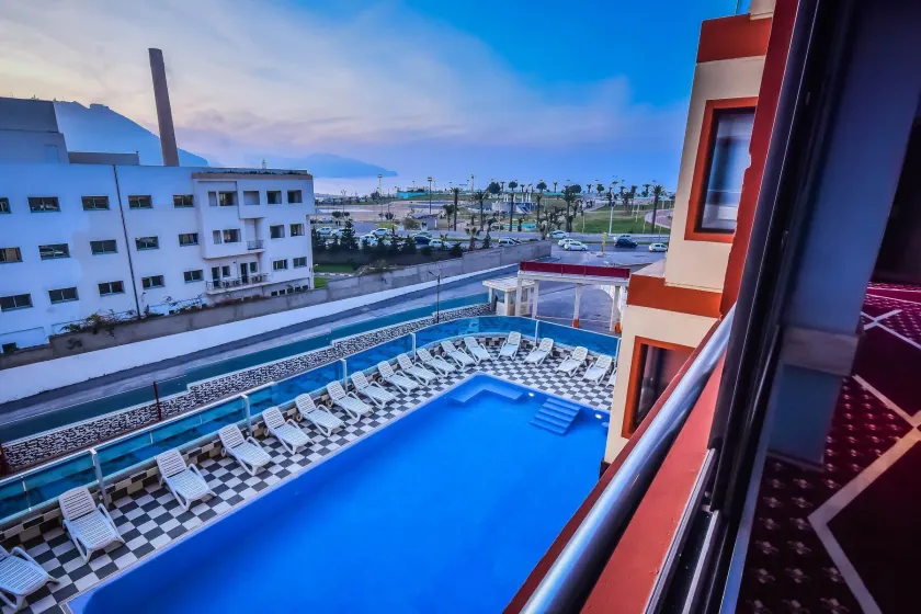 Hotel Plaza Oran - Image 1