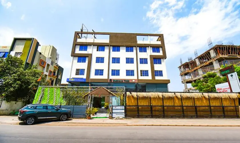 Fabhotel Prime Emerald I - Image 1