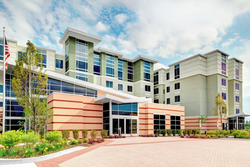 Residence Inn by Marriott Philadelphia Airport - Image 1