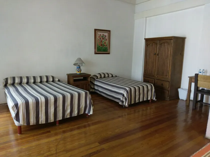 Anys Hostal - Image 1