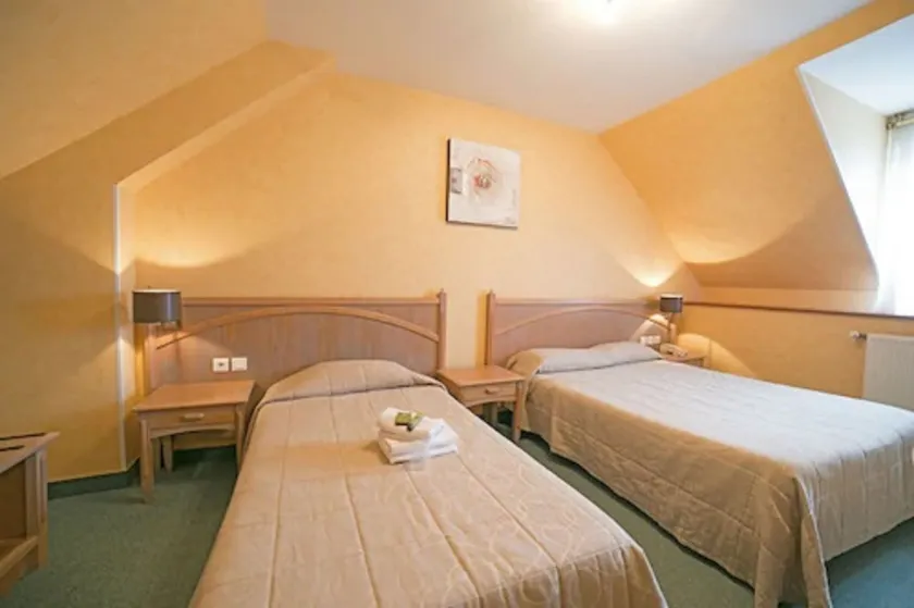 Hotel Beau Rivage - Image 1