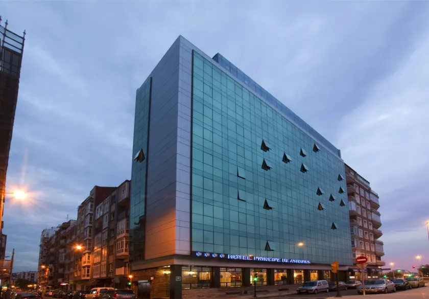 Hotel Príncipe de Asturias - Image 1