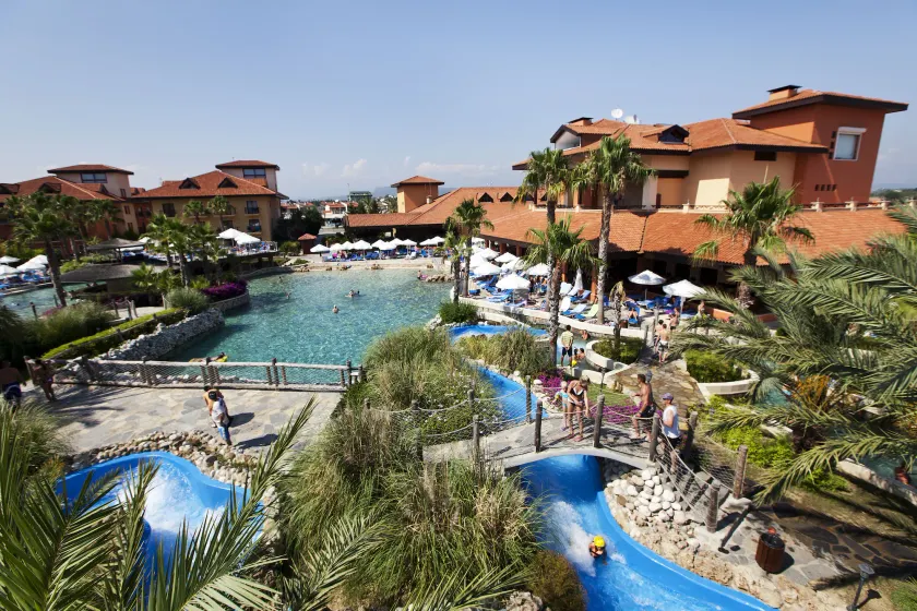 CLUB GRAND AQUA - Image 1