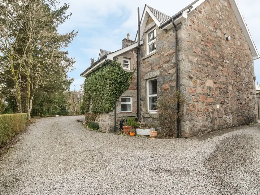The Knowe Upper - Image 1