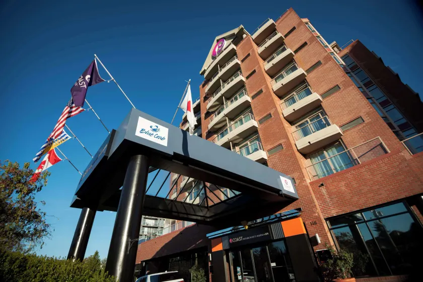 Coast Victoria Hotel & Marina by APA - Image 1