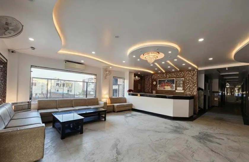 Hotel Amreshwar - Recepción