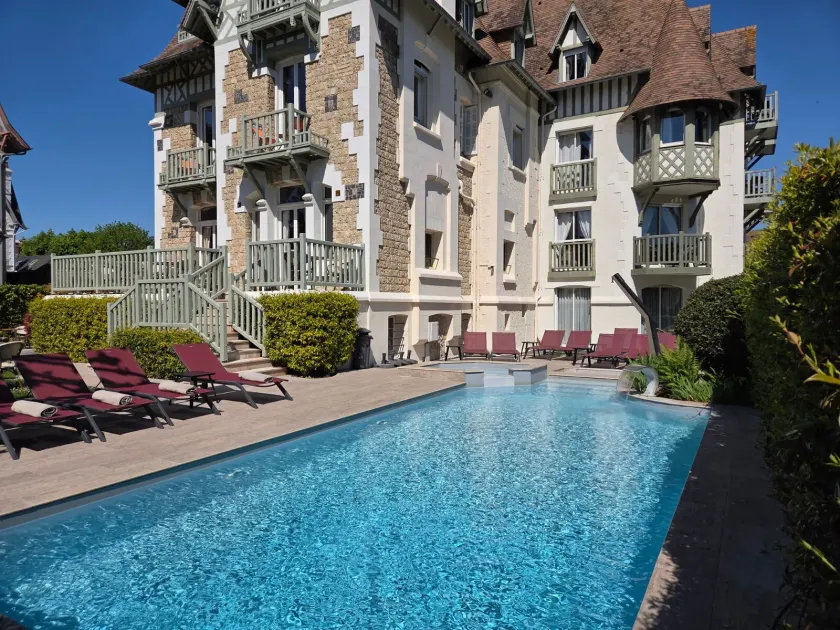 Villa Augeval Hôtel de charme & Spa - Image 1