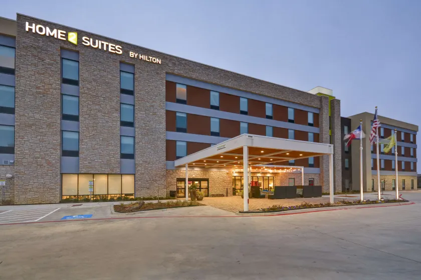 Home2 Suites by Hilton Fairview/Allen - Image 1