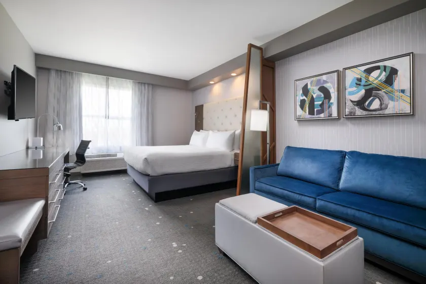 Best Western Premier Hotel at Fisher's Landing - Image 1