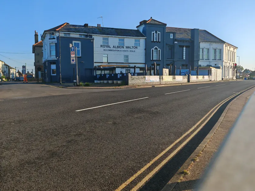 Royal Albion Walton - Image 1