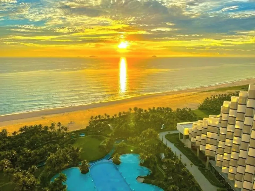 Arena Cam Ranh Ocean View Resort - Image 1