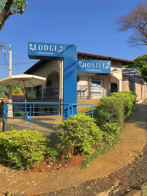 Lodge Hostel - Image 1