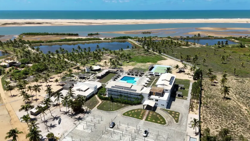 Eco Privillege Hotel - Image 1