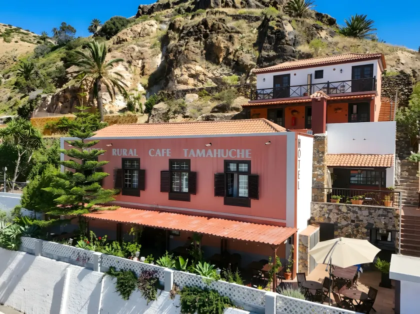 Tamahuche Hotel Rural - Image 1