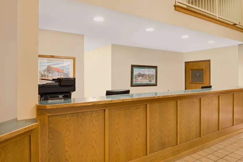 Days Inn by Wyndham Boonville - Image 1