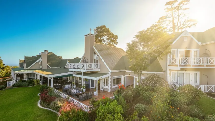 Hilltop Boutique Hotel - Image 1