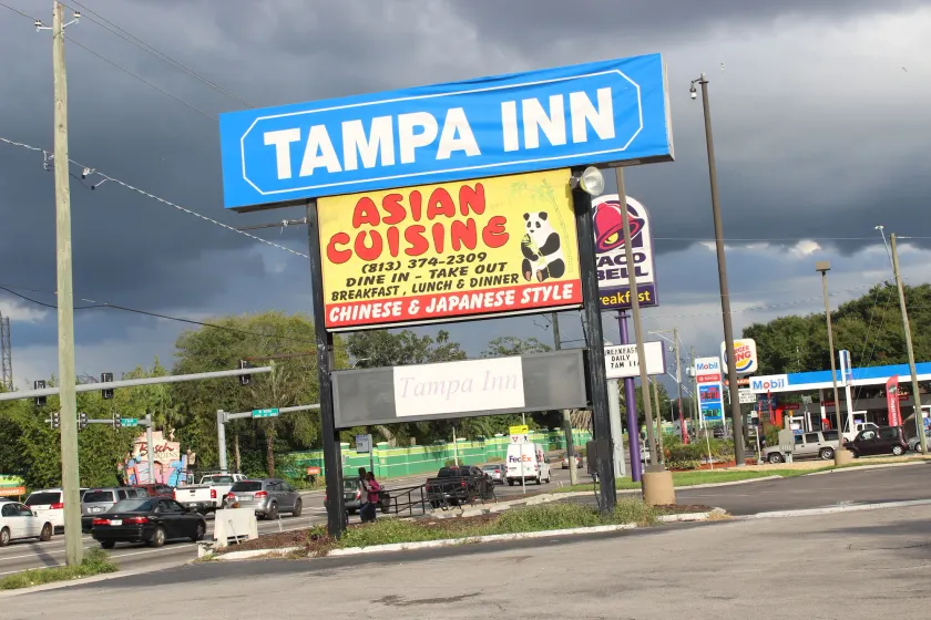 Tampa Inn Near Busch Gardens - Image 1
