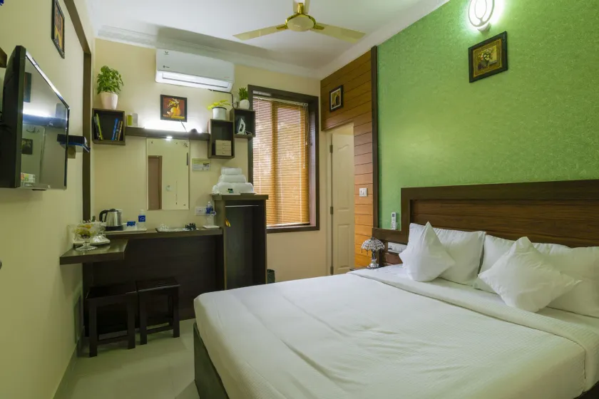 Blue Bell Cochin Airport Hotel - Image 1
