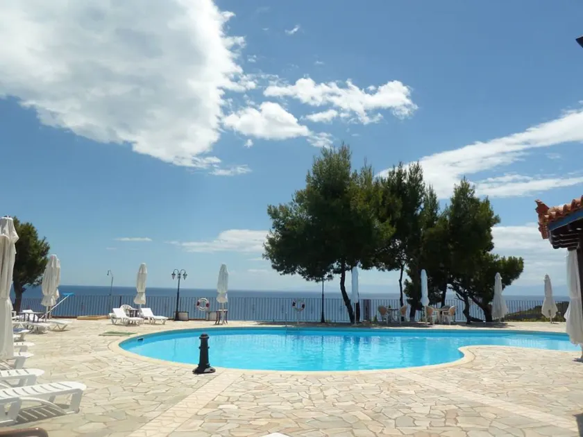 Milia Bay Hotel Apartments - Image 1