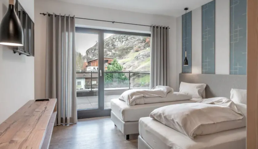 Corso Living - Image 1