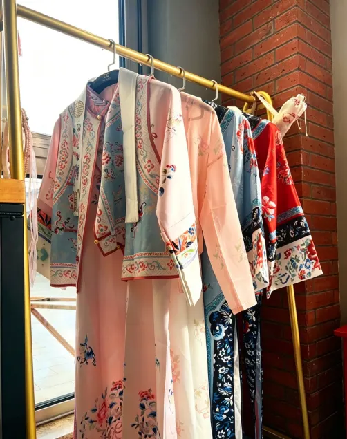 Nostalgia Hotel Beijing Prince Gong's Mansion - Image 1