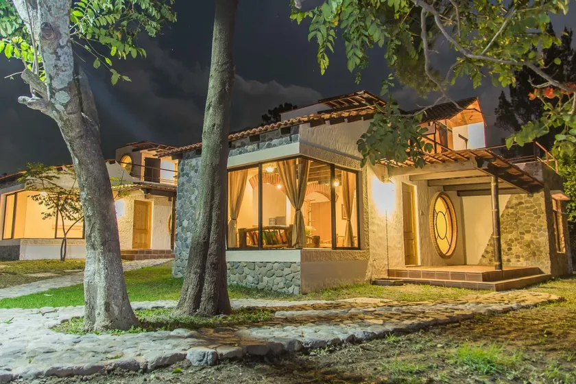 VILLAS JUCANYA Super Higienizadas - Image 1