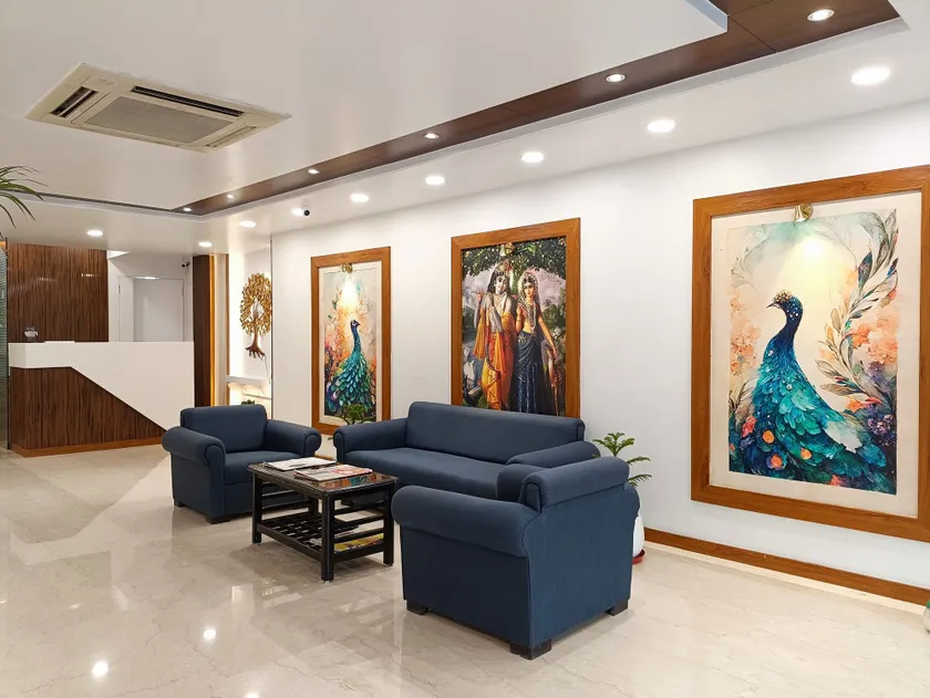 Hotel Heera Residency - Image 1