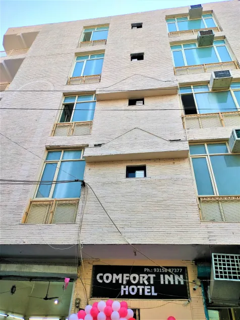 Comfort Inn Hotel.Near MayurVihar Metro1 - Image 1