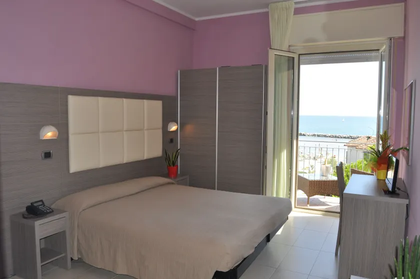 Hotel Playa - Image 1