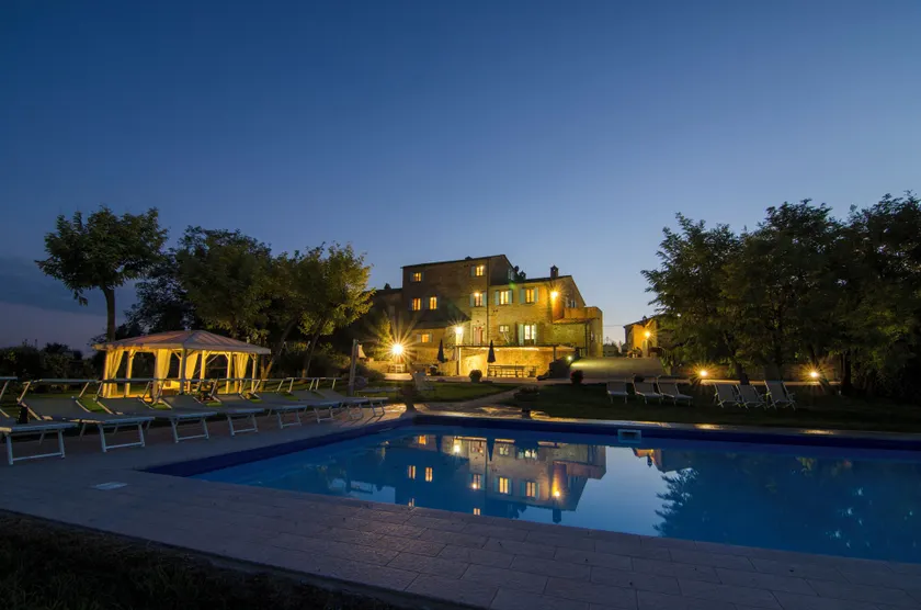 Luxury Villa In Cortona - Image 1