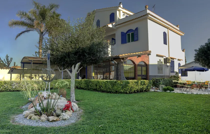 B&B Le Saline - Image 1