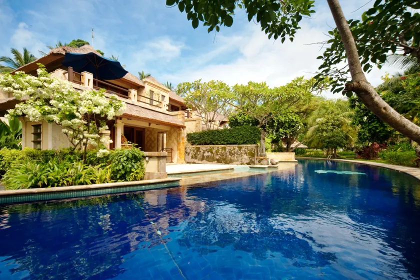 Pool Villa Merumatta Senggigi - Image 1