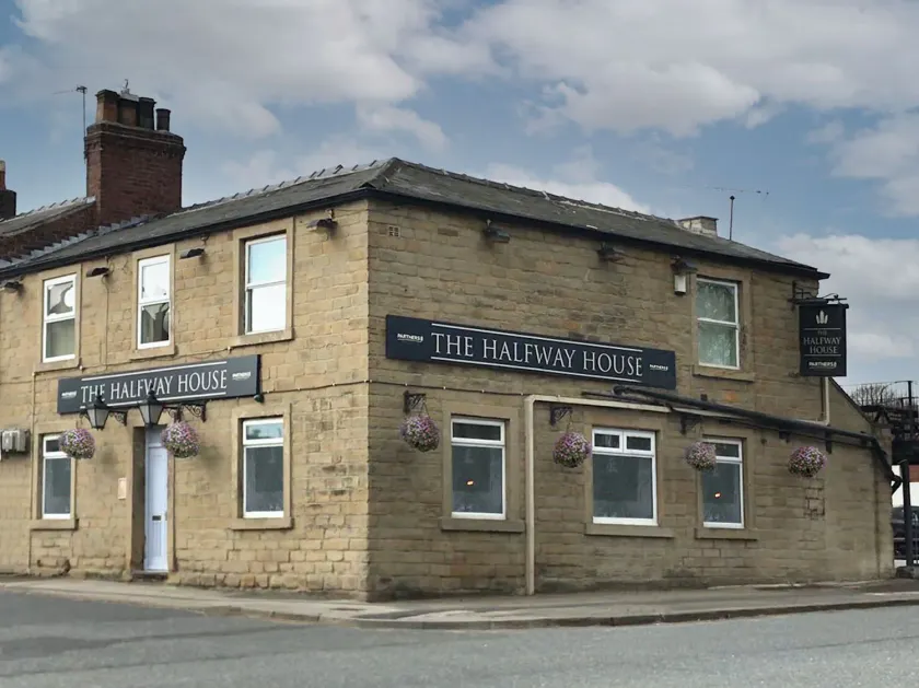 The Halfway House Inn - Image 1