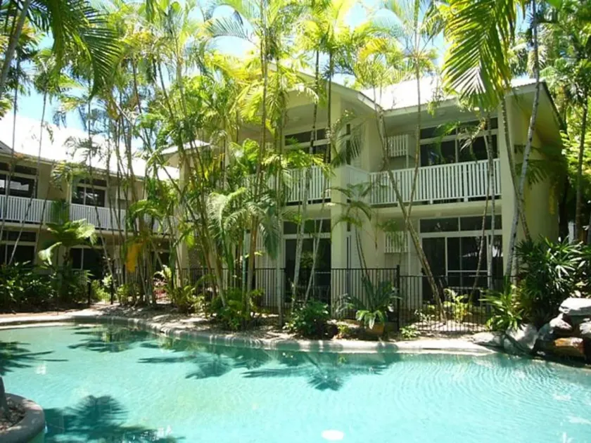Port Douglas Retreat - Image 1