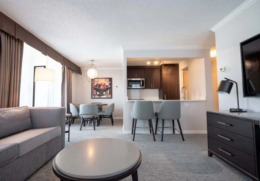 La Grande Residence at the Sutton Place Hotel - Image 1