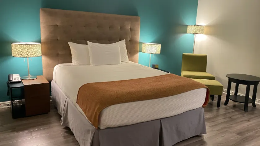 Redac Gateway Hotel Torrance - Image 1