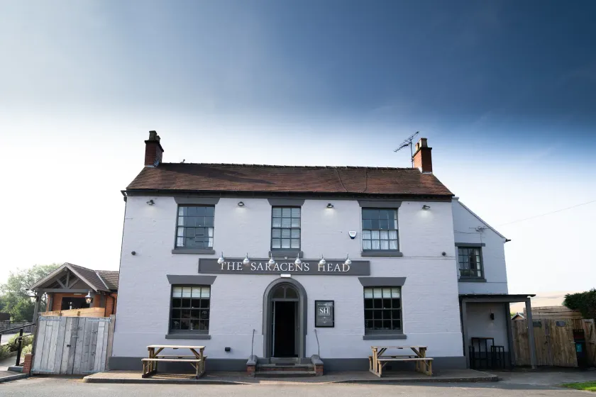 The Saracens Head - Image 1
