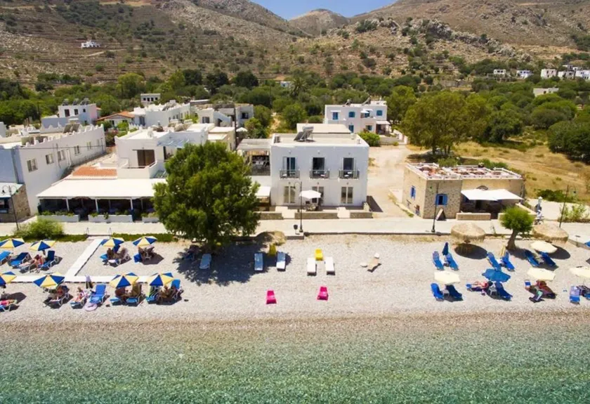 Uno Luxury Apartment with Sea view - Image 1