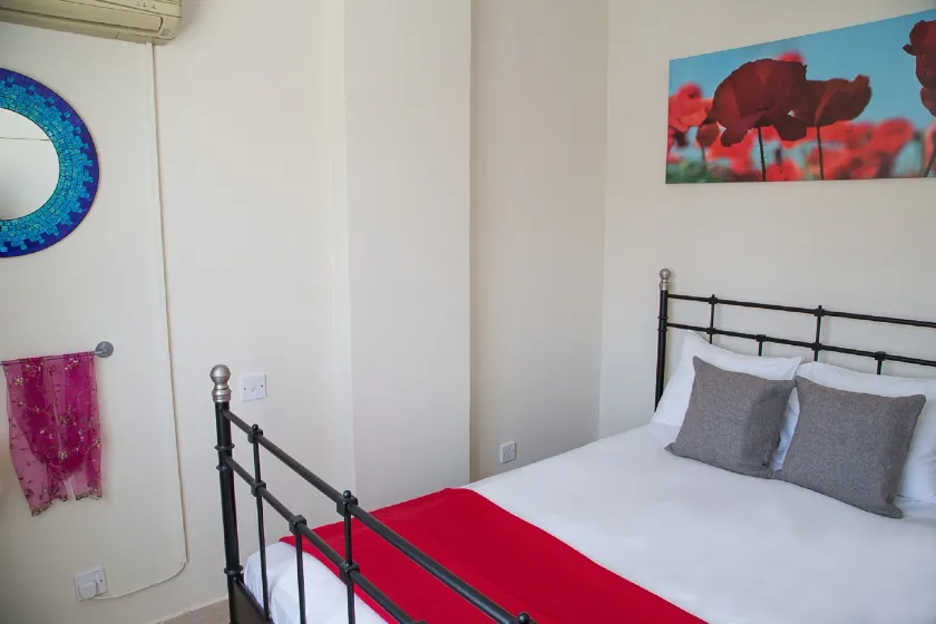 Paphos Love Nest Apartment - Image 1