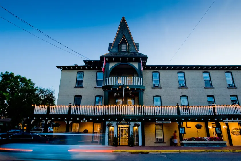 The Gananoque Inn - Image 1