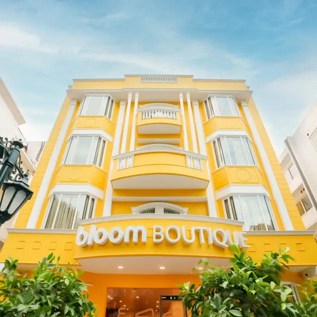 Bloom Boutique l Connaught Place Area - Image 1