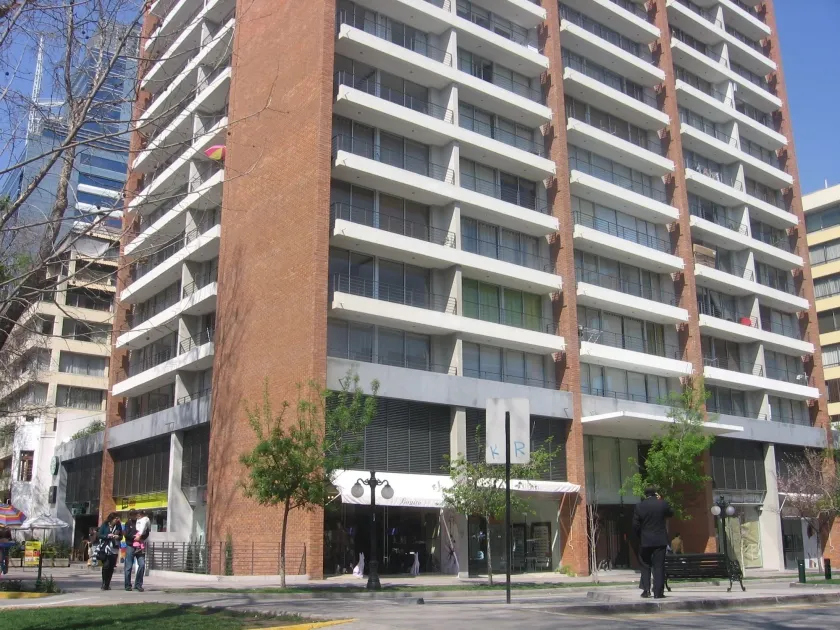 Travel Suites - Image 1
